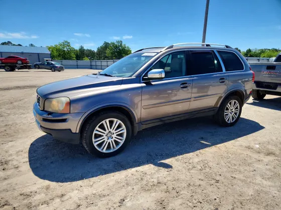 2011 Volvo XC90