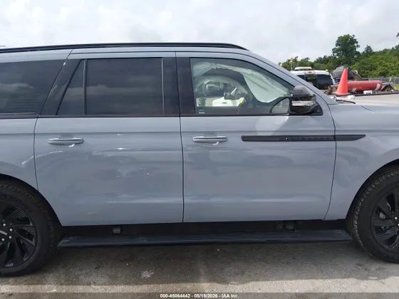 2025 Lincoln Navigator L Reserve