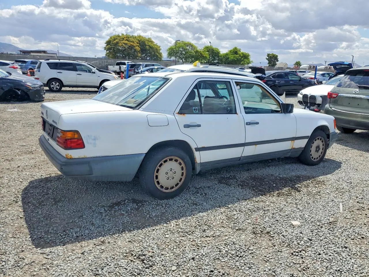 1987 Mercedes-Benz 300 Series 300D