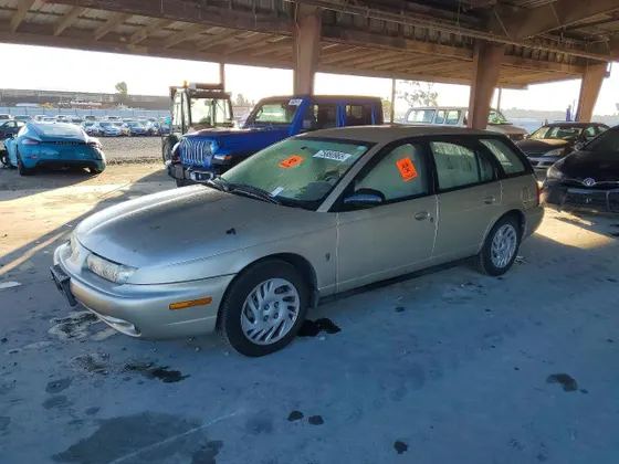 1999 Saturn SW SW2