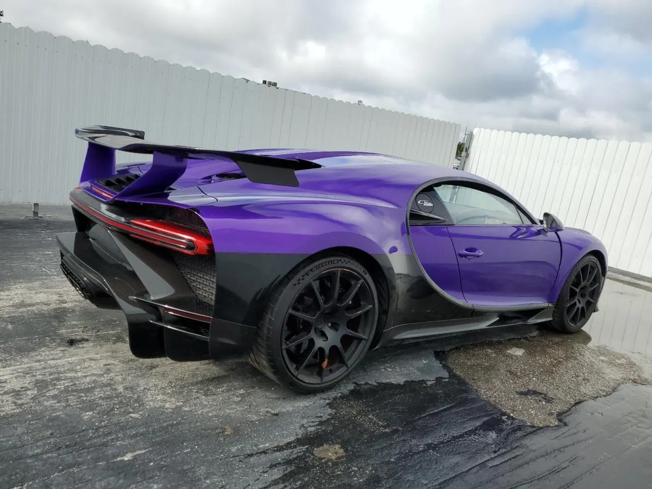 2021 BUGATTI CHIRON PUR SPORT