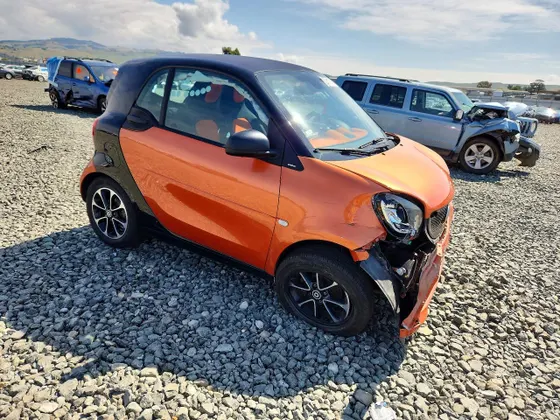 2016 smart fortwo Passion