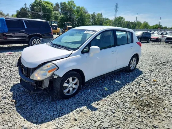 2007 Nissan Versa 1.8 SL