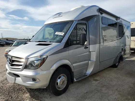 2016 Mercedes-Benz Sprinter Chassis-Cabs 3500