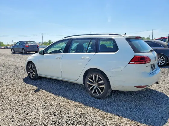 2017 Volkswagen Golf SportWagen S