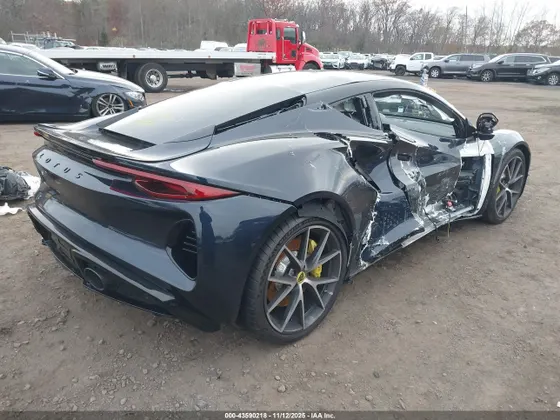 2024 Lotus Emira FIRST EDITION