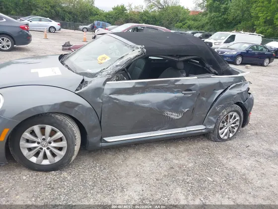 2018 Volkswagen Beetle Convertible S