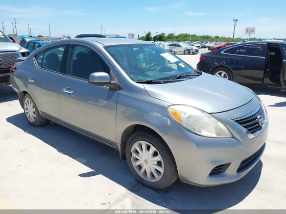 2013 Nissan Versa SL