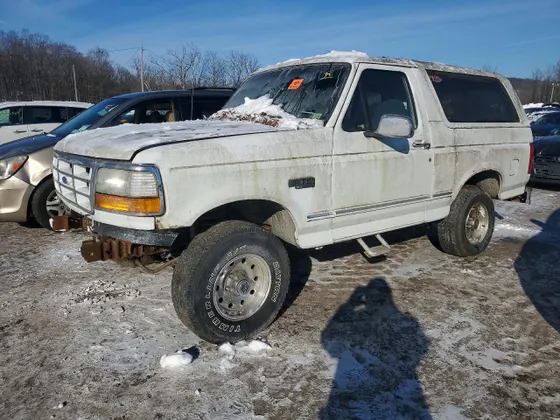 1996 Ford Bronco Custom