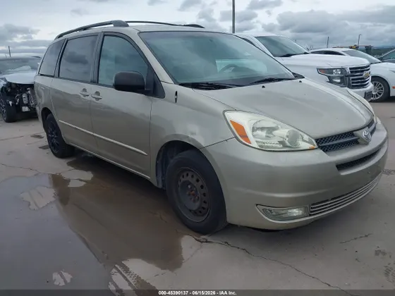 2005 Toyota Sienna CE