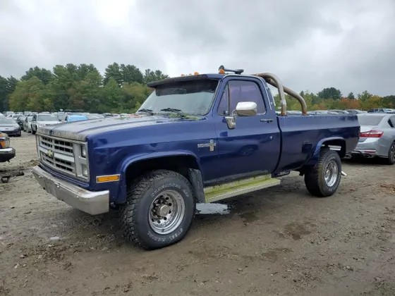 1985 Chevrolet C20 C/K 20 SER