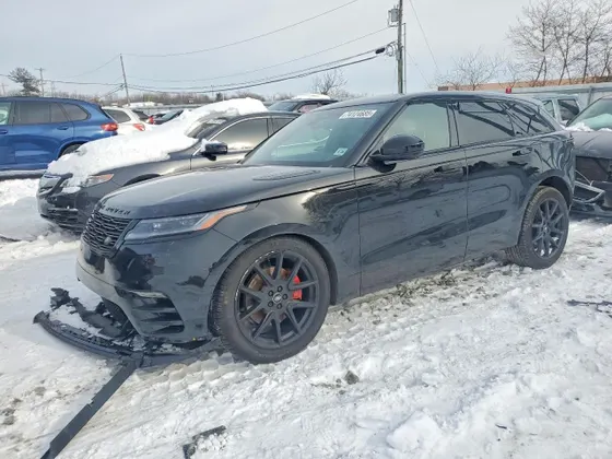 2025 Land Rover Range Rover Velar Dynamic SE