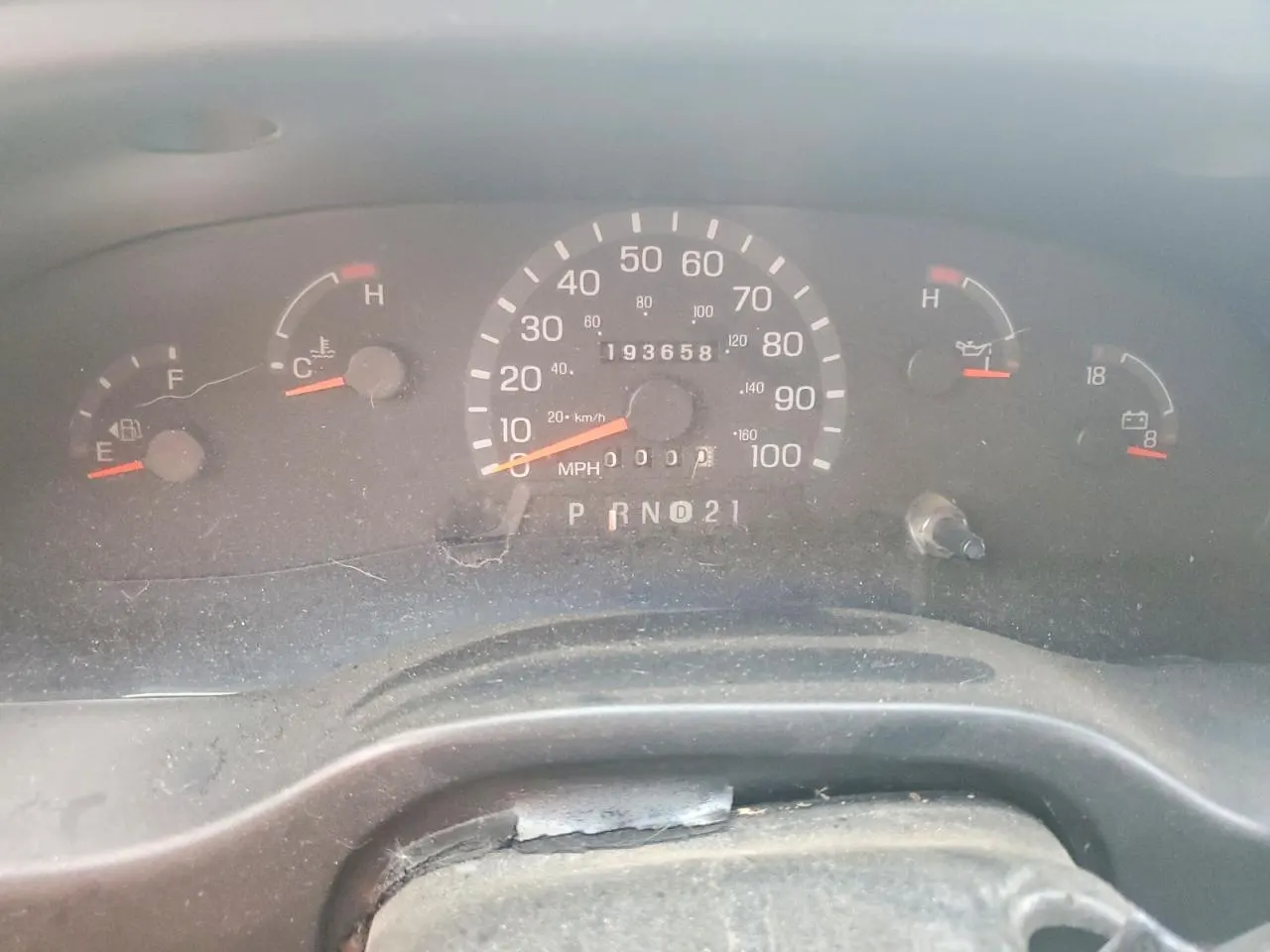 1998 Ford Club Wagon XL