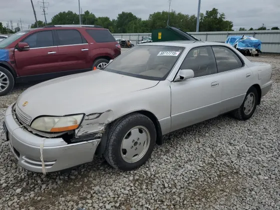 1994 Lexus ES 300 300