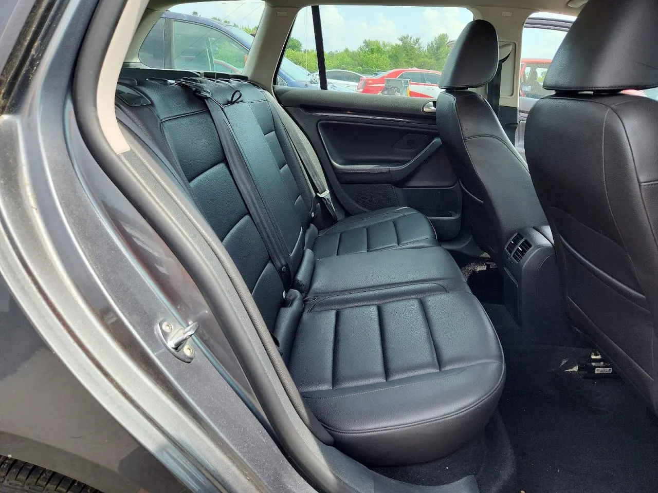 2014 Volkswagen Jetta SportWagen TDI