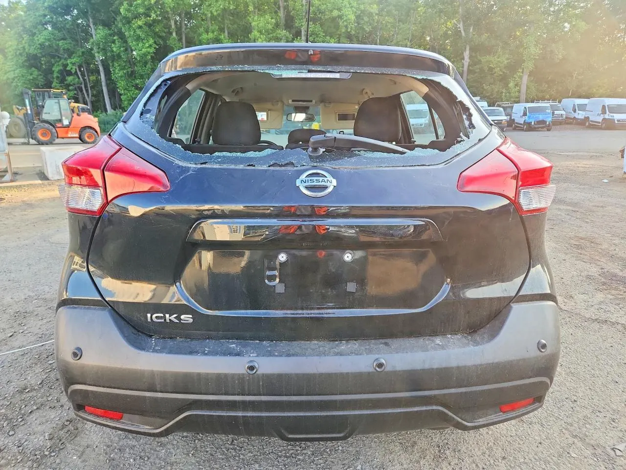 2020 Nissan Kicks S