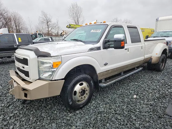 2012 Ford Super Duty F-350 DRW XL