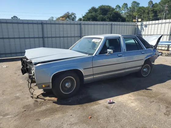 1989 Ford Crown Victoria LX