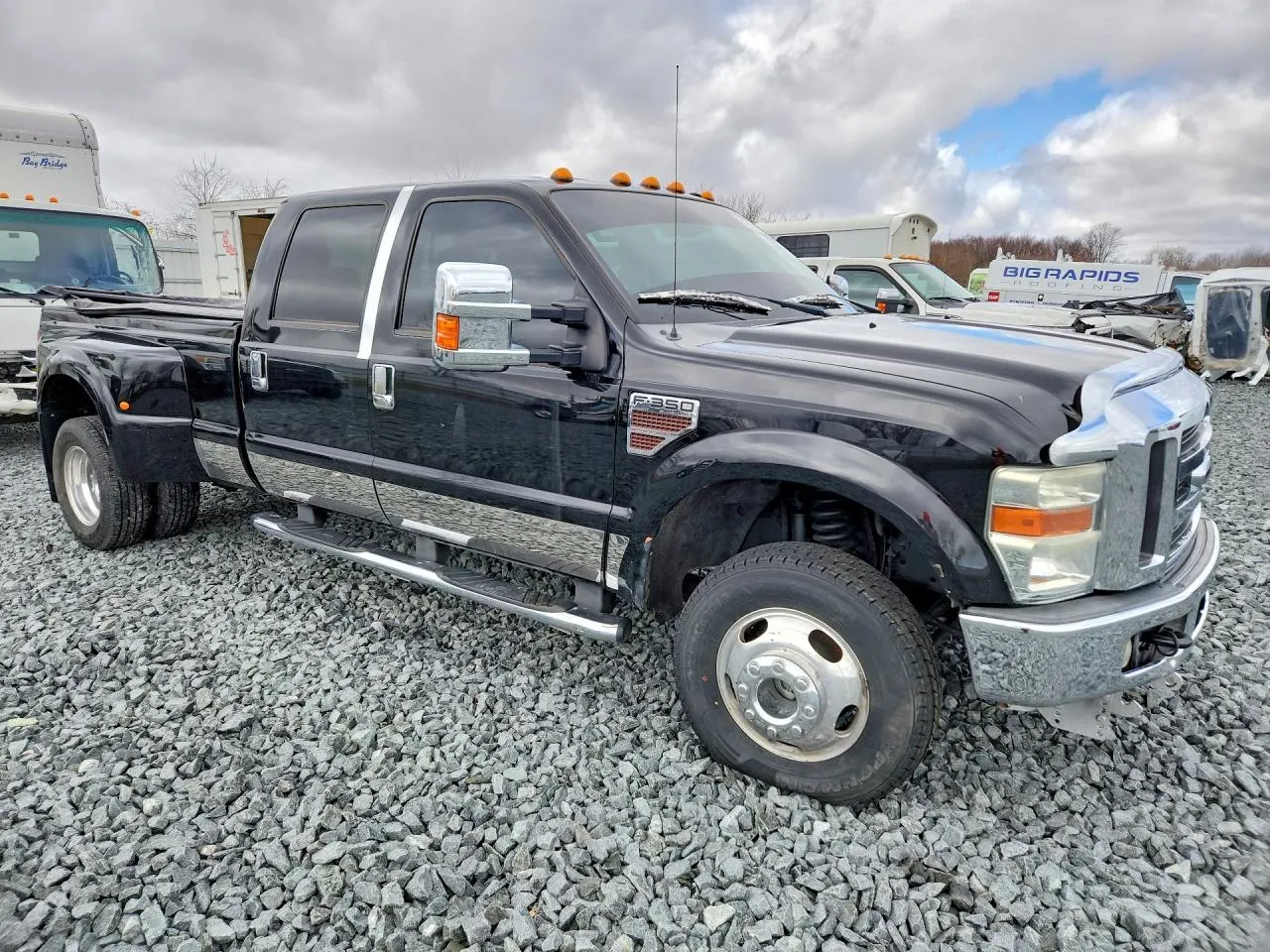 2008 Ford Super Duty F-350 DRW XL