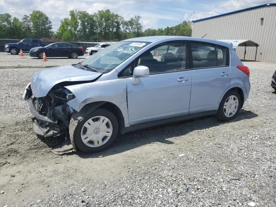 2011 Nissan Versa 1.8 S