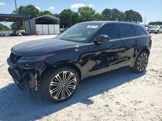 2025 Land Rover Range Rover Velar Dynamic SE