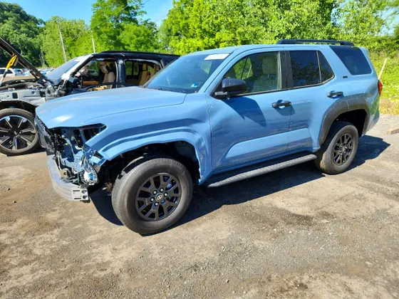 2026 Toyota 4Runner SR5