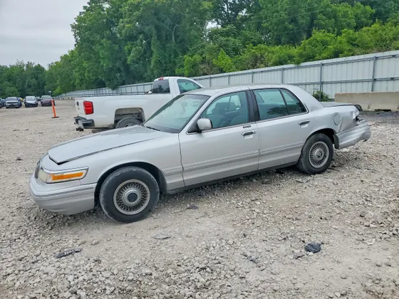 1997 Mercury Grand Marquis GS