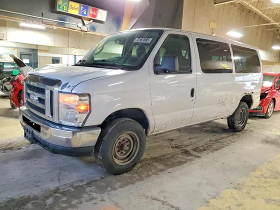 2014 Ford Econoline Wagon XL