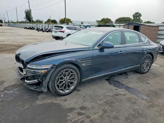 2022 Genesis G80 2.5T