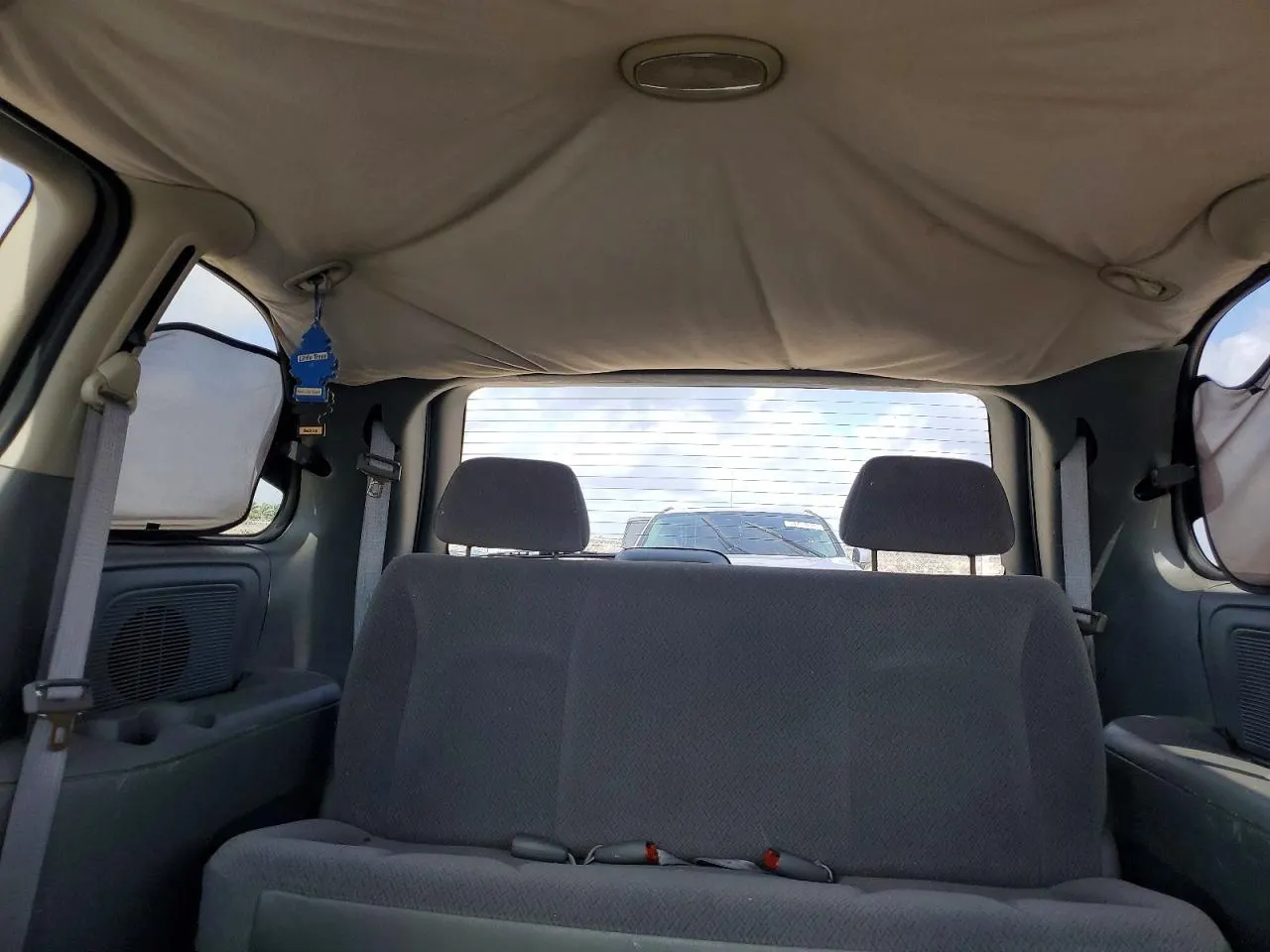 2006 Chrysler Town & Country SWB TOWN & COUNTRY