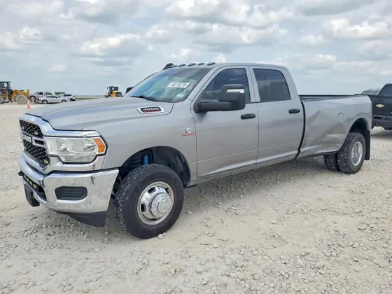 2023 Ram 3500 Tradesman
