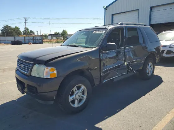 2005 Ford Explorer XLT