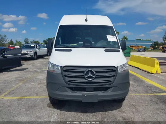 2025 Mercedes-Benz Sprinter Passenger Van HIGH ROOF 4-CYL DIESEL