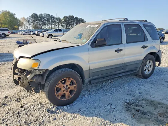 2005 Ford Escape XLT