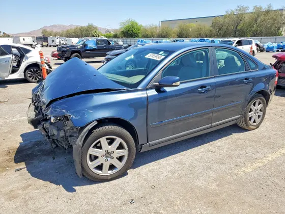 2006 Volvo S40 2.4L