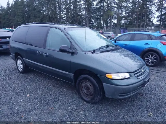 2000 Chrysler Voyager SE