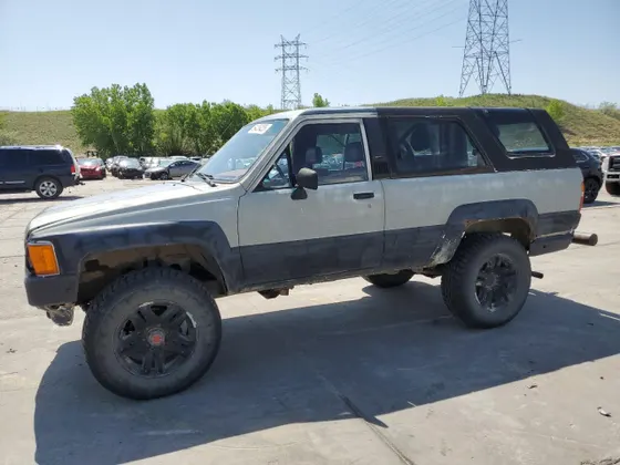 1987 Toyota 4Runner RN60
