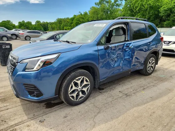 2022 Subaru Forester Premium