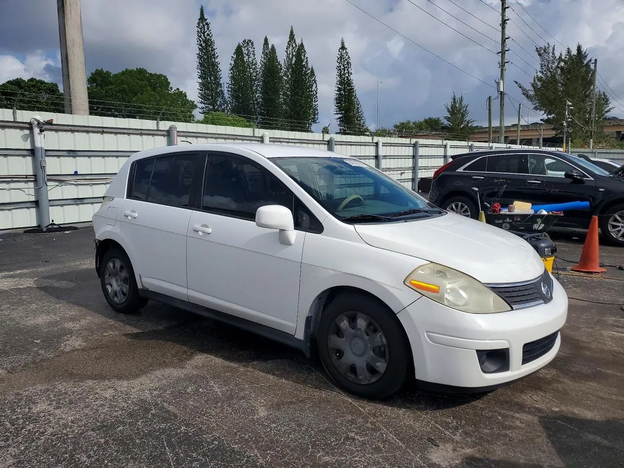 2008 Nissan Versa 1.8 SL