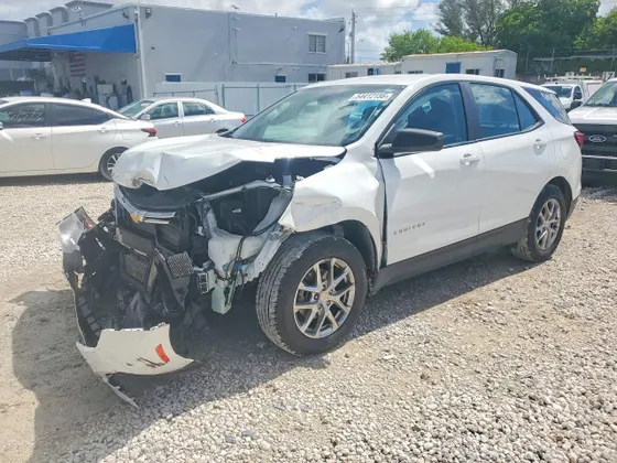 2022 Chevrolet Equinox LS