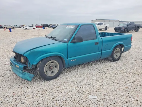 1995 Chevrolet S-10 S TRUCK