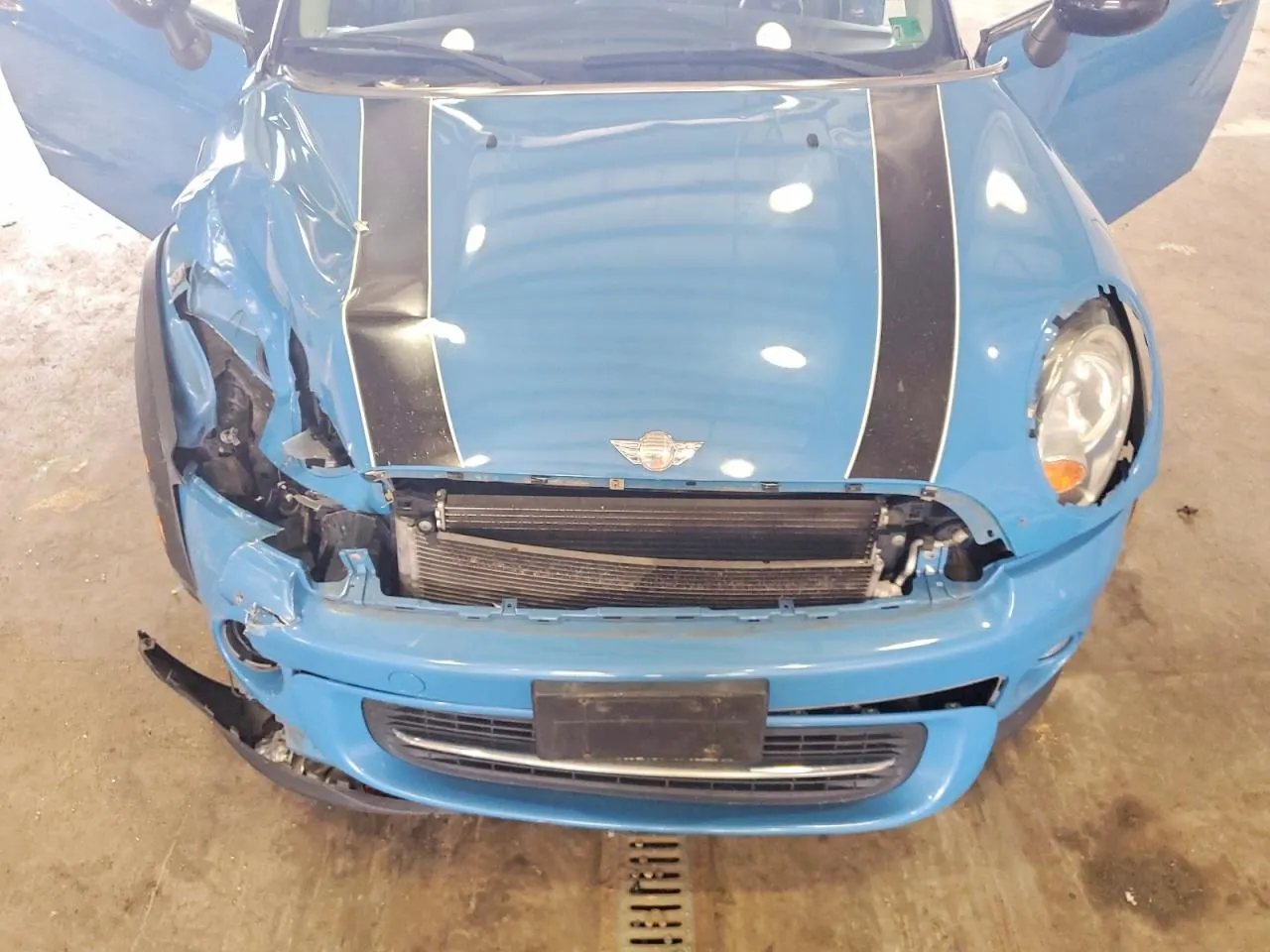 2013 MINI Cooper Clubman COOPER