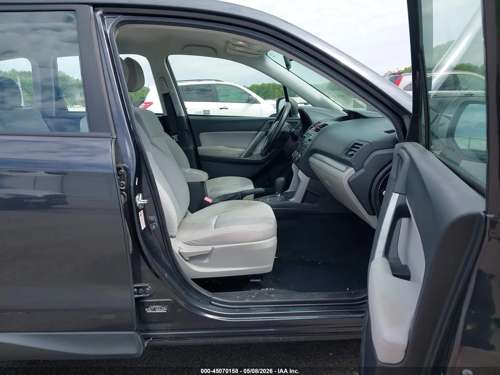 2015 Subaru Forester 2.5i