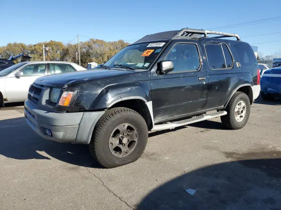 2000 Nissan Xterra XE