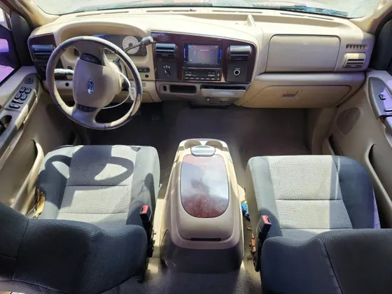 2005 Ford Super Duty F-350 SRW XL