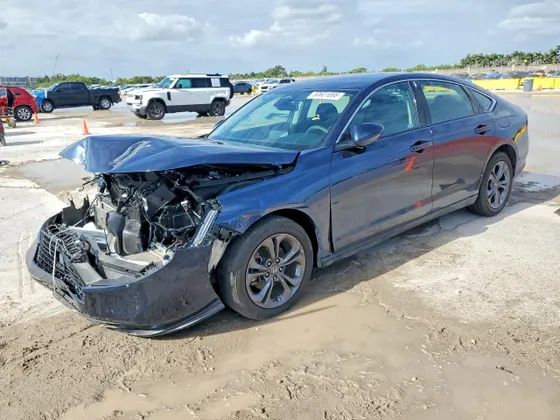 2024 Honda Accord Sedan EX