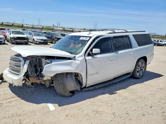 2017 GMC Yukon XL SLT