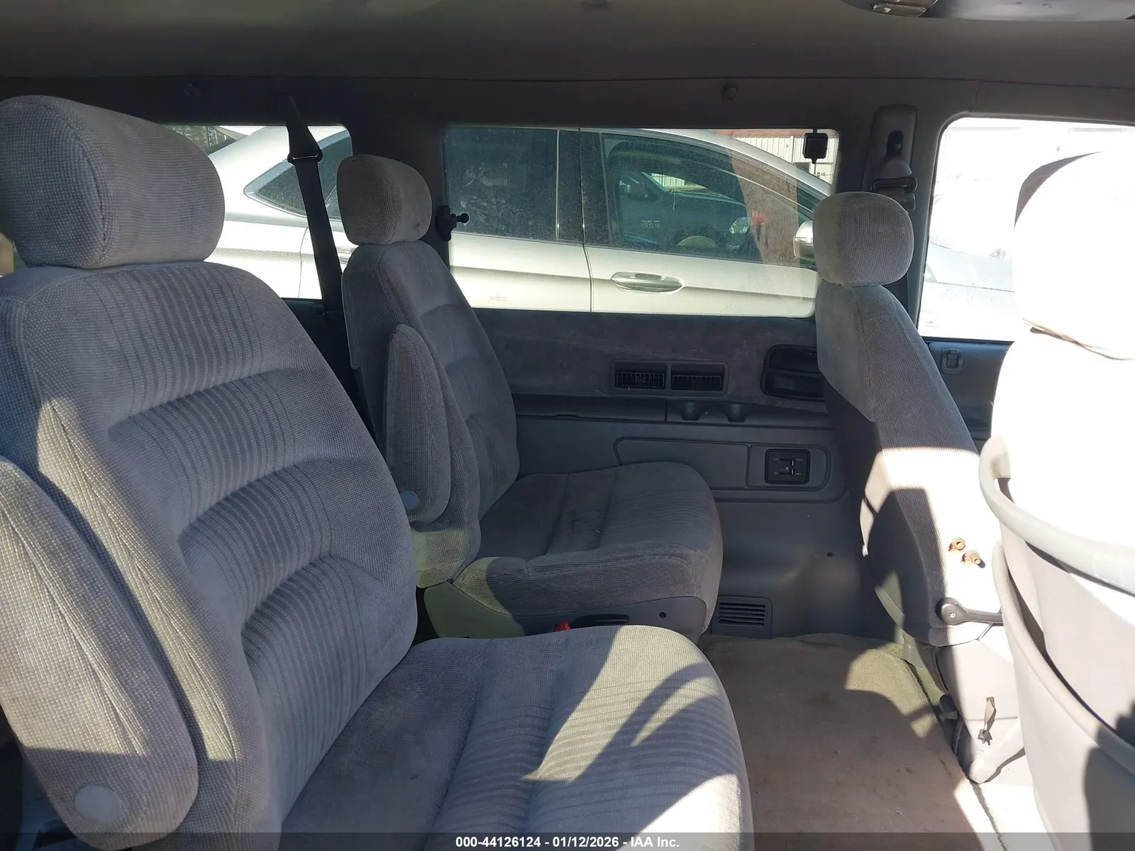 1994 Plymouth GRAND VOYAGER LE