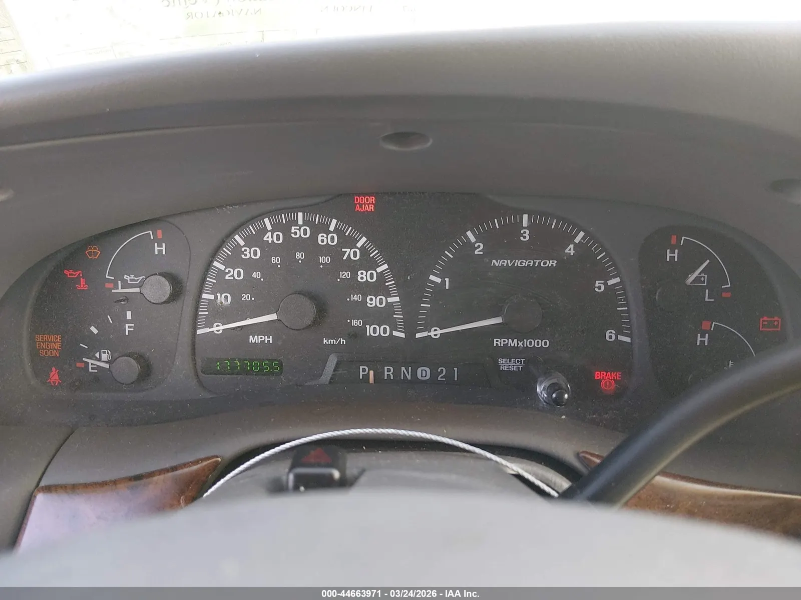 2002 Lincoln Navigator