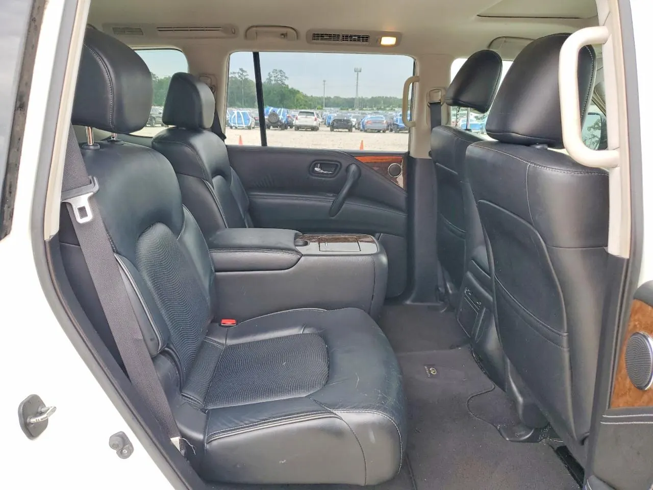 2015 INFINITI QX80